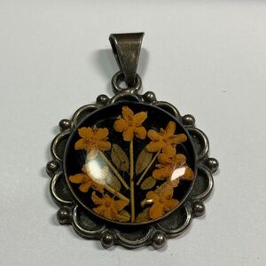 Sterling Silver Mexican Floral Pendant. 1.25 inch diameter